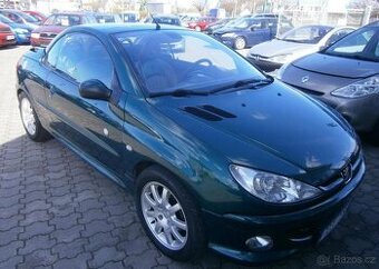Peugeot 206 CC 2.0i 100kw,Roland Garros benzín manuál 100 kw
