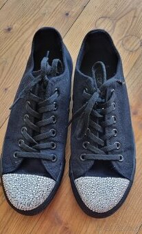 Dámské černé tenisky CONVERSE ALL STAR