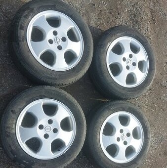 Opel alu ET 49 4x100 R15 sada ALU - pěkné zachovalé OK - 1