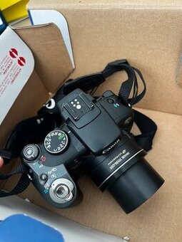 Canon PowerShot S5 IS
