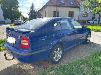 Škoda Octavia 1, 1.6i, benzin, tažné - REZERVACE