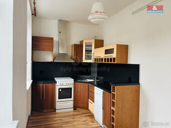 Pronájem bytu 3+1, 75 m², Krnov, ul. Albrechtická - 1