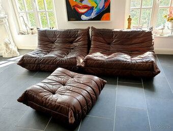 TOGO Ligne Roset Pohovky 2x 2místná + podnožka kožená hnědá
