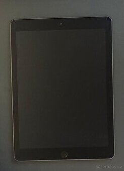 iPad (2018)