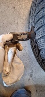 Continental Winter Contact TS 870 P 235/50 R19 103 V XL