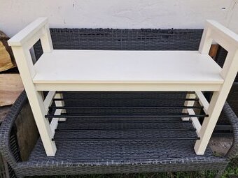 Ikea lavice s botníkem Hemnes