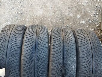225/60/18 104h Michelin - zimní pneu 4ks