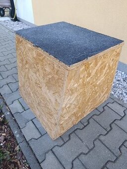 Plyometrická bedna / plyobedna na výskoky