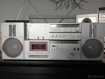 Prodám Japonský boombox Amstrad 8090