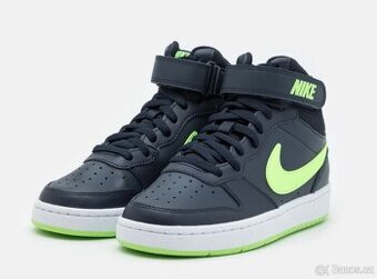 Nové kotníkové tenisky NIKE vel. 40/24,5cm