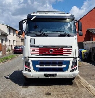 Hákový nosič kontejner Volvo FH16 e5 6x4