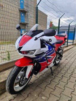 Honda cbr600rr r.v. 2010