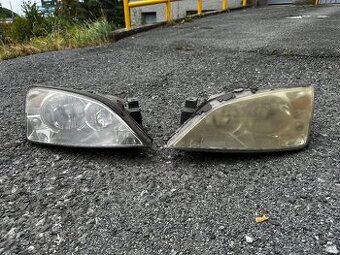 Prodám přední světla na Ford mondeo MK3 - 1