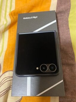 Vyměním zánovní Samsung z Flip 7 512gb