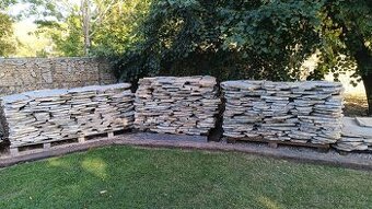 Prodám štípaný nepravidelný kámen AQUA MULTI