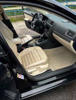 VW Jetta 1.6TDi 07/2013 - nezávislé topení - nová převodovka