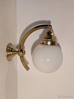 Art Deco mosazná lampa, lampička, bílé stínidlo