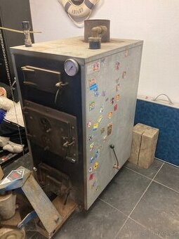 kotel na dřevo a pevná paliva 30 kw
