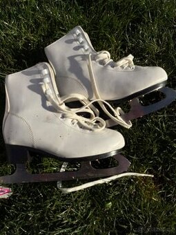 Brusle lední dívčí vel. 37 NOVÉ