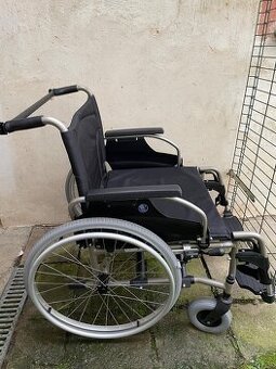 Invalidní vozík XL