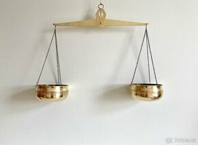 Velké starožitné mosazné značené váhy, Nemecko