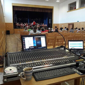 Mix yamaha MG32/14FX