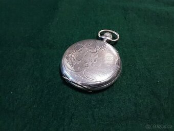 Stříbrné kapesní hodinky Remontoir