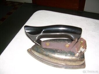 světlo, lustr, kryt na světlo, TV, žehlička RETRO elektr