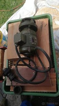 REZERVACE-Prodám elektromotor ze vzduchotechniky z bunkru