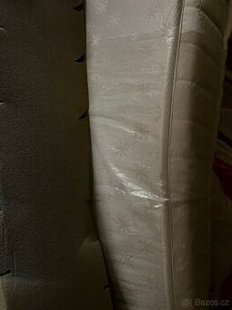 Prodám 2 matrace do postele