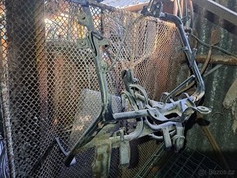 Honda CBX 750F lešení