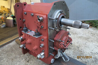 Převodovku na vysokozdvižný vozík DESTA DVHM 3522 TXK. po GO