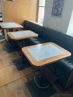 Vysoké masivní stoly