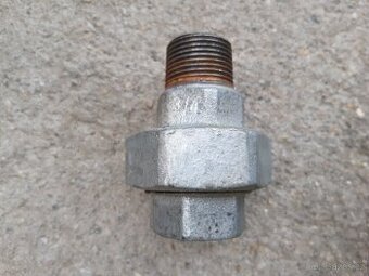 Vodovodní spojka 3/4 pozink