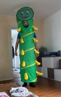 Kostým housenka domácí výroba