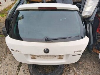 Skoda Fabia 2 facelift combi - páté dveře, víko kufru