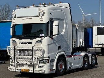 Scania R650 V8 6x2 / Full air / Custom interier / 718tkm