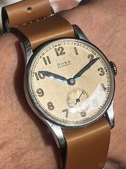 Vojenske vintage hodinky Doxa
