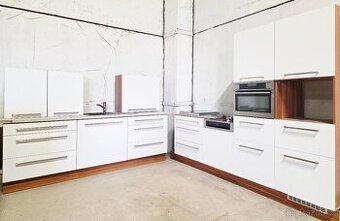 Kuchyňská linka se spotřebiči