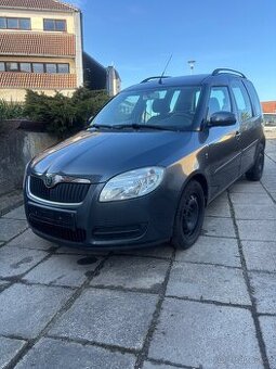 Škoda Roomster 1.4 16V 63kW Climatronic