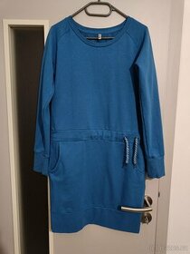 Modré mikinové šaty s kapsami, vel. M - nové - 1