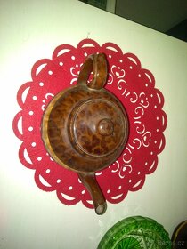 Anglická porcelánová konev na čaj značená