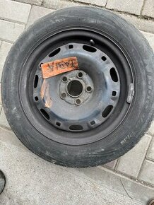 pneu na Fabii 185/ 60 R14 včetně disků