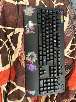 Klávesnice Logitech