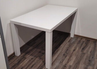 Kuchyňský stůl 140x80 - bílá barva