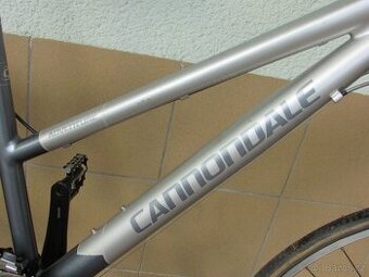 Dámské kolo Cannondale