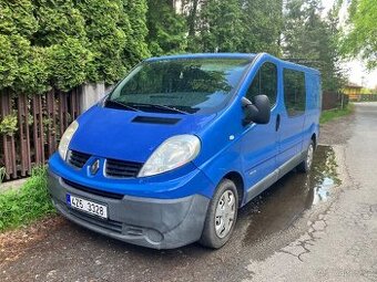Renault Trafic Passenger 6 míst 2,0dci 84kw spací vestavba