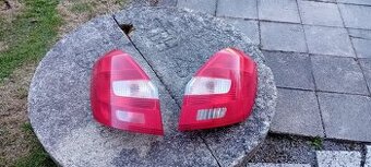 Škoda Fabia 2 zadní světla