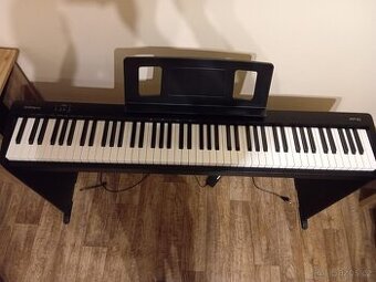 Piano Roland