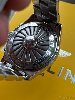 Breitling B-1 , Quartz , 44mm.
